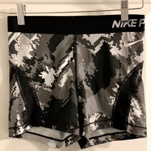 Women’s Nike Pro spandex shorts